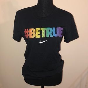 🌈 NWOT NIKE BE TRUE Pride T Shirt Size M